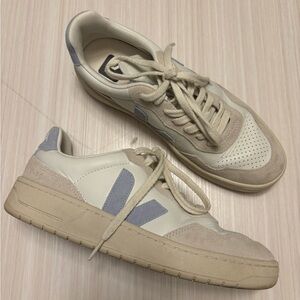 Veja sneakers